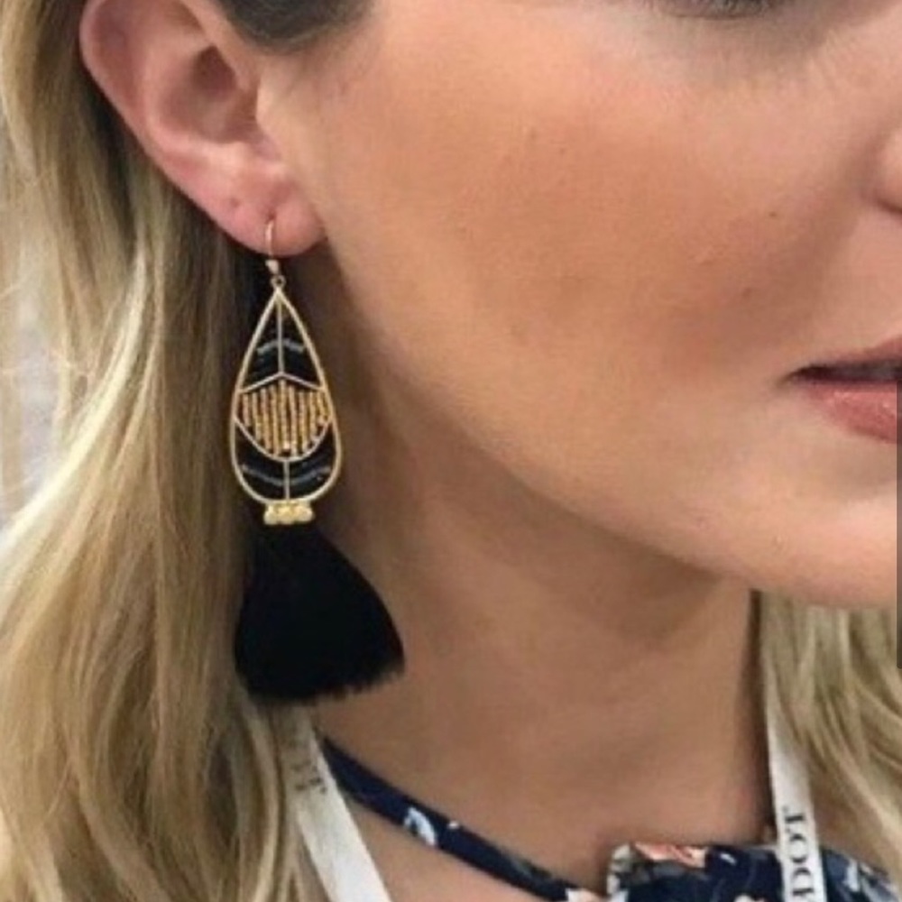 :: Stella & Dot Wiston Earrings - Picture 4 of 7